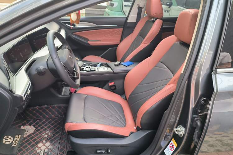 Used CHANGAN Eado 2022 PLUS Blue Whale NE 1.4T GDI DCT Flagship Edition Left Front Seat