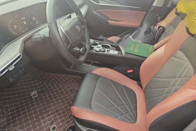 Used CHANGAN Eado 2022 PLUS Blue Whale NE 1.4T GDI DCT Prestige Edition Left Front Seat