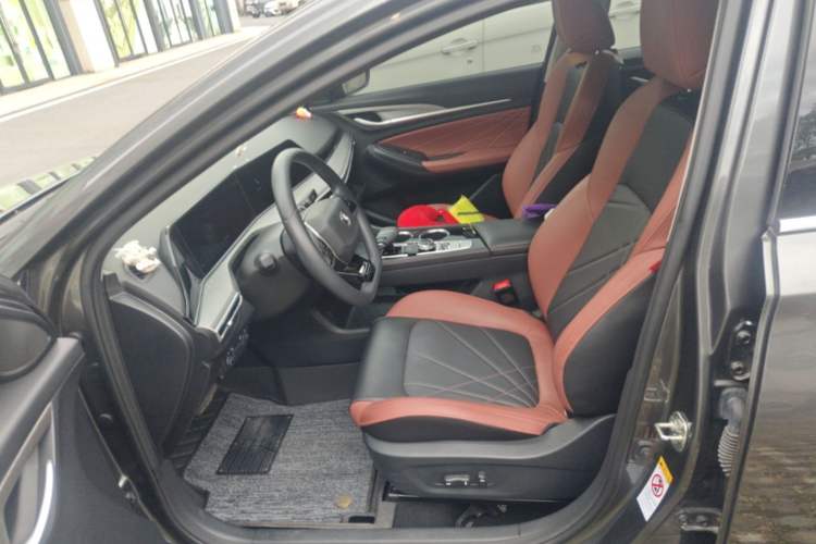Used CHANGAN Eado 2022 PLUS Blue Whale NE 1.4T GDI DCT Flagship Edition Left Front Seat