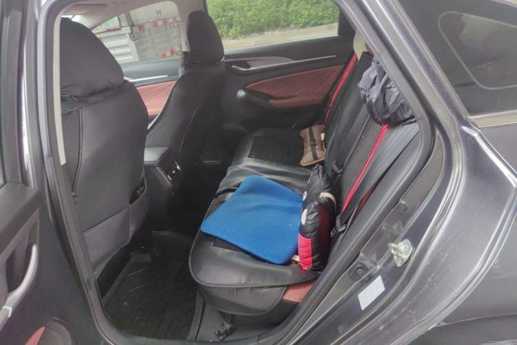 Used CHANGAN Eado 2022 PLUS Blue Whale NE 1.4T GDI DCT Prestige Edition Left Rear Seat