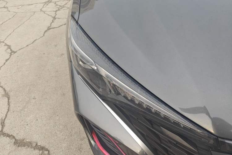 Used CHANGAN Eado 2022 PLUS Blue Whale NE 1.4T GDI DCT Prestige Edition Right Front Headlight