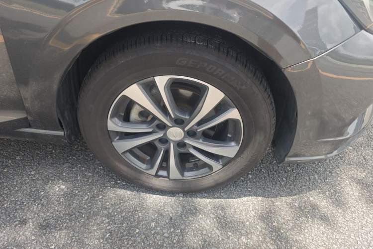Used CHANGAN Eado 2022 PLUS 1.6L GDI CVT Luxury Model Right Front Wheel Hub