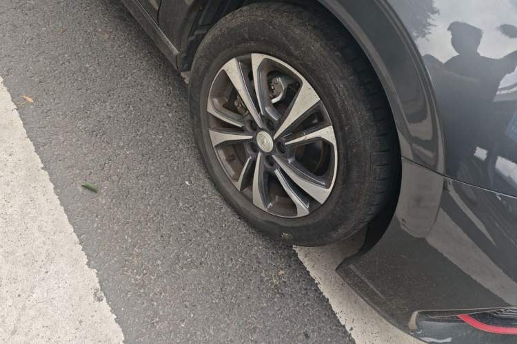 Used CHANGAN Eado 2022 PLUS Blue Whale NE 1.4T GDI DCT Prestige Edition Right Front Wheel Hub