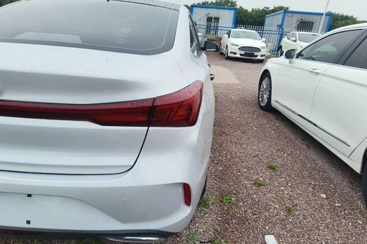 Used CHANGAN Eado 2022 PLUS Blue Whale NE 1.4T GDI DCT Flagship Edition Right Rear Taillight