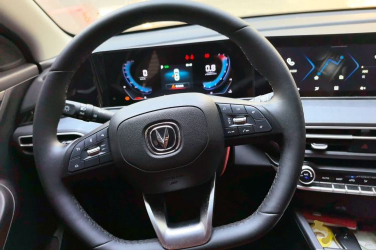 Used CHANGAN Eado 2022 PLUS Blue Whale NE 1.4T GDI DCT Prestige Edition Steering Wheel