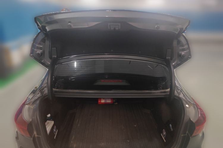 Used CHANGAN Eado 2022 PLUS Blue Whale NE 1.4T GDI DCT Prestige Edition Trunk