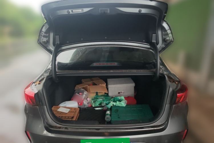 Used CHANGAN Eado 2022 PLUS Blue Whale NE 1.4T GDI DCT Flagship Edition Trunk