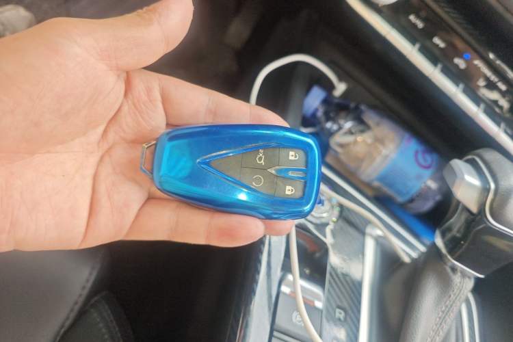 Used CHANGAN Eado 2022 PLUS 1.6L GDI CVT Luxury Model Vehicle Key