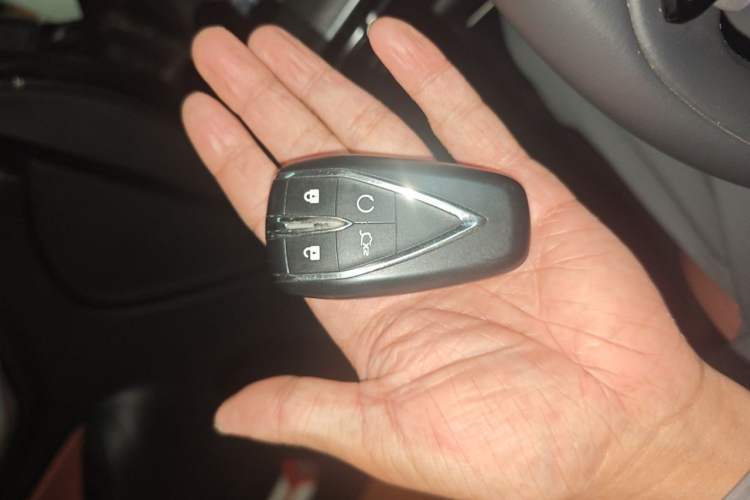 Used CHANGAN Eado 2022 PLUS Blue Whale NE 1.4T GDI DCT Prestige Edition Vehicle Key