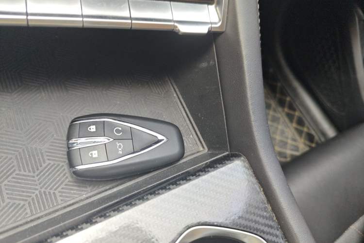 Used CHANGAN Eado 2022 PLUS Blue Whale NE 1.4T GDI DCT Prestige Edition Vehicle Key