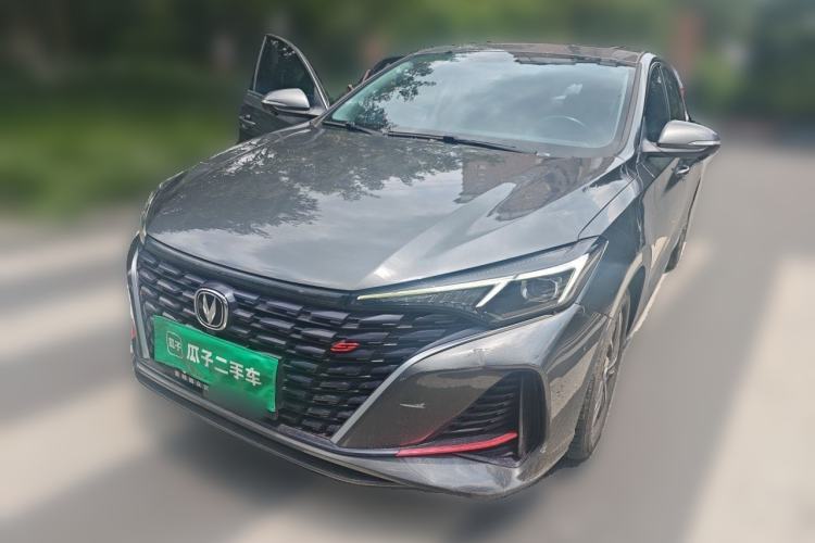 Ojetý CHANGAN Eado 2022 PLUS Blue Whale NE 1.4T GDI DCT Prestige Edition Guazi used car, China used car export, Used car for sale, Used  cars, Cheapest cars for sale