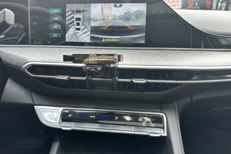 Used CHANGAN Eado 2022 PLUS Blue Whale NE 1.4T GDI DCT Prestige Edition Audio And AC Panel