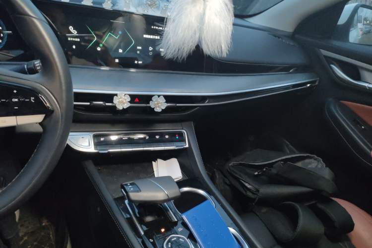 Used CHANGAN Eado 2022 PLUS Blue Whale NE 1.4T GDI DCT Prestige Edition Audio And AC Panel