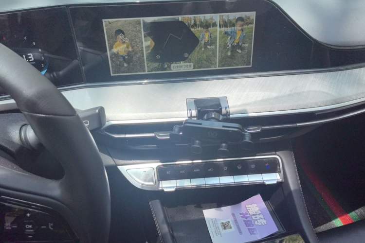 Used CHANGAN Eado 2022 PLUS Blue Whale NE 1.4T GDI DCT Prestige Edition Audio And AC Panel