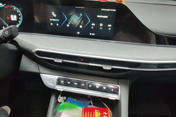 Used CHANGAN Eado 2022 PLUS Blue Whale NE 1.4T GDI DCT Prestige Edition Audio And AC Panel