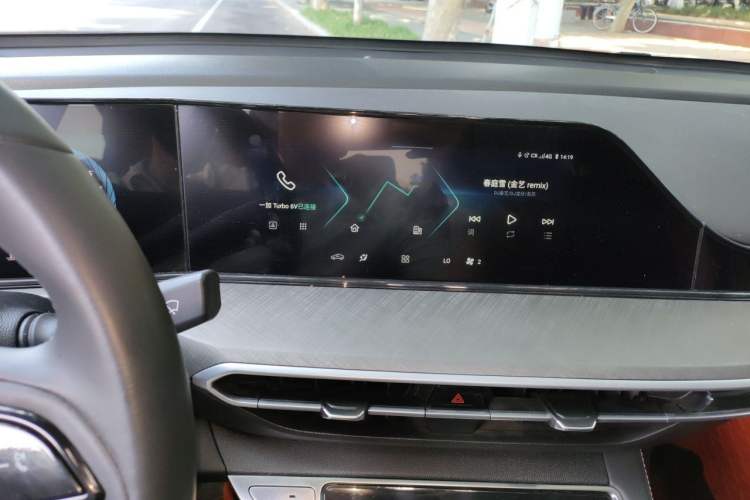 Used CHANGAN Eado 2022 PLUS Blue Whale NE 1.4T GDI DCT Prestige Edition Audio And AC Panel