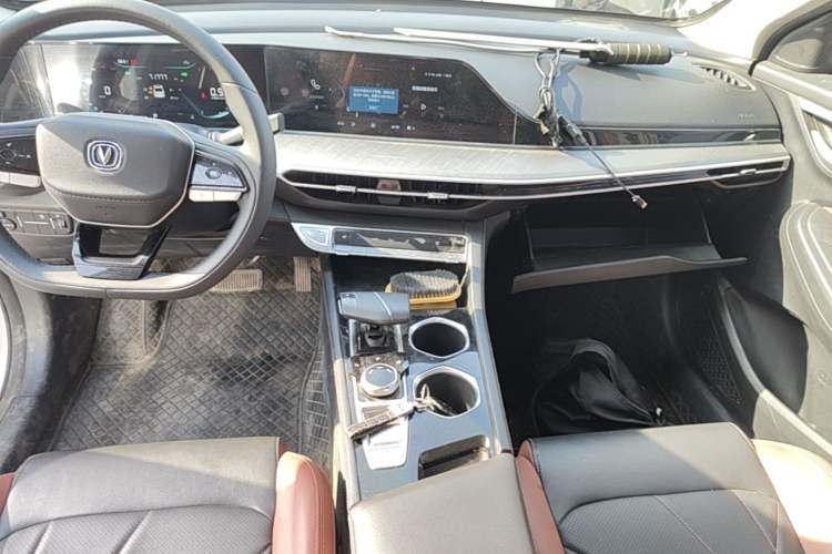 Used CHANGAN Eado 2022 PLUS Blue Whale NE 1.4T GDI DCT Prestige Edition Audio And AC Panel