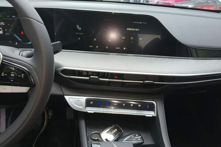Used CHANGAN Eado 2022 PLUS Blue Whale NE 1.4T GDI DCT Prestige Edition Audio And AC Panel