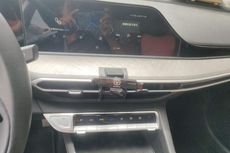 Used CHANGAN Eado 2022 PLUS Blue Whale NE 1.4T GDI DCT Prestige Edition Audio And AC Panel