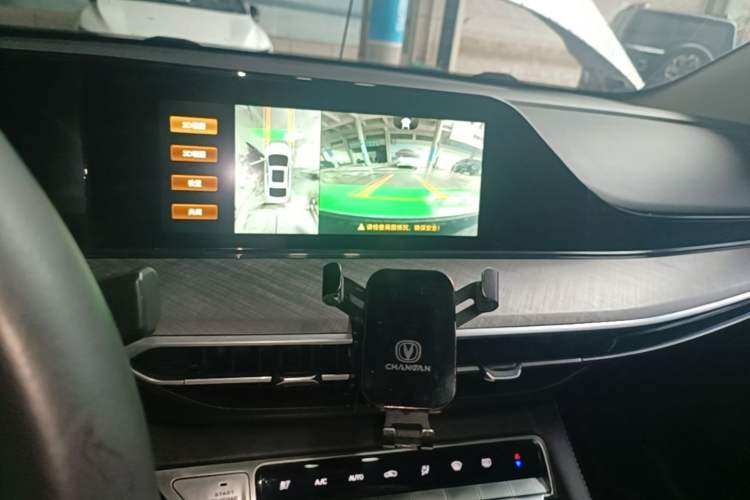 Used CHANGAN Eado 2022 PLUS Blue Whale NE 1.4T GDI DCT Prestige Edition Audio And AC Panel
