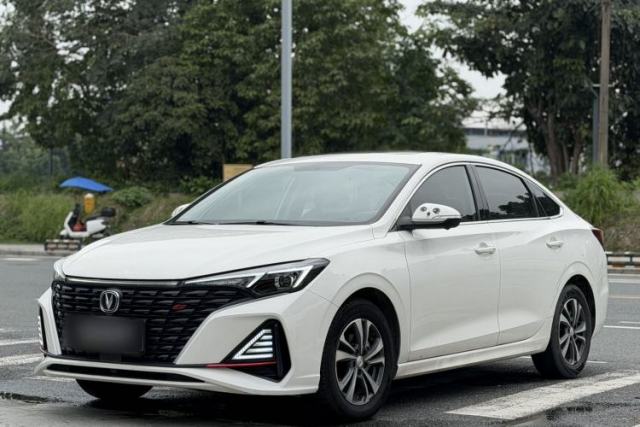 Used CHANGAN Eado 2022 PLUS Blue Whale NE 1.4T GDI DCT Prestige Edition
