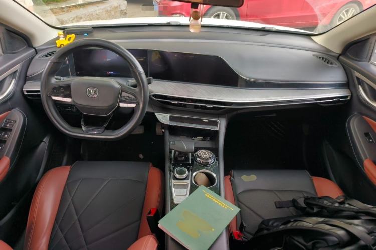 Used CHANGAN Eado 2022 PLUS Blue Whale NE 1.4T GDI DCT Flagship Edition Center Console