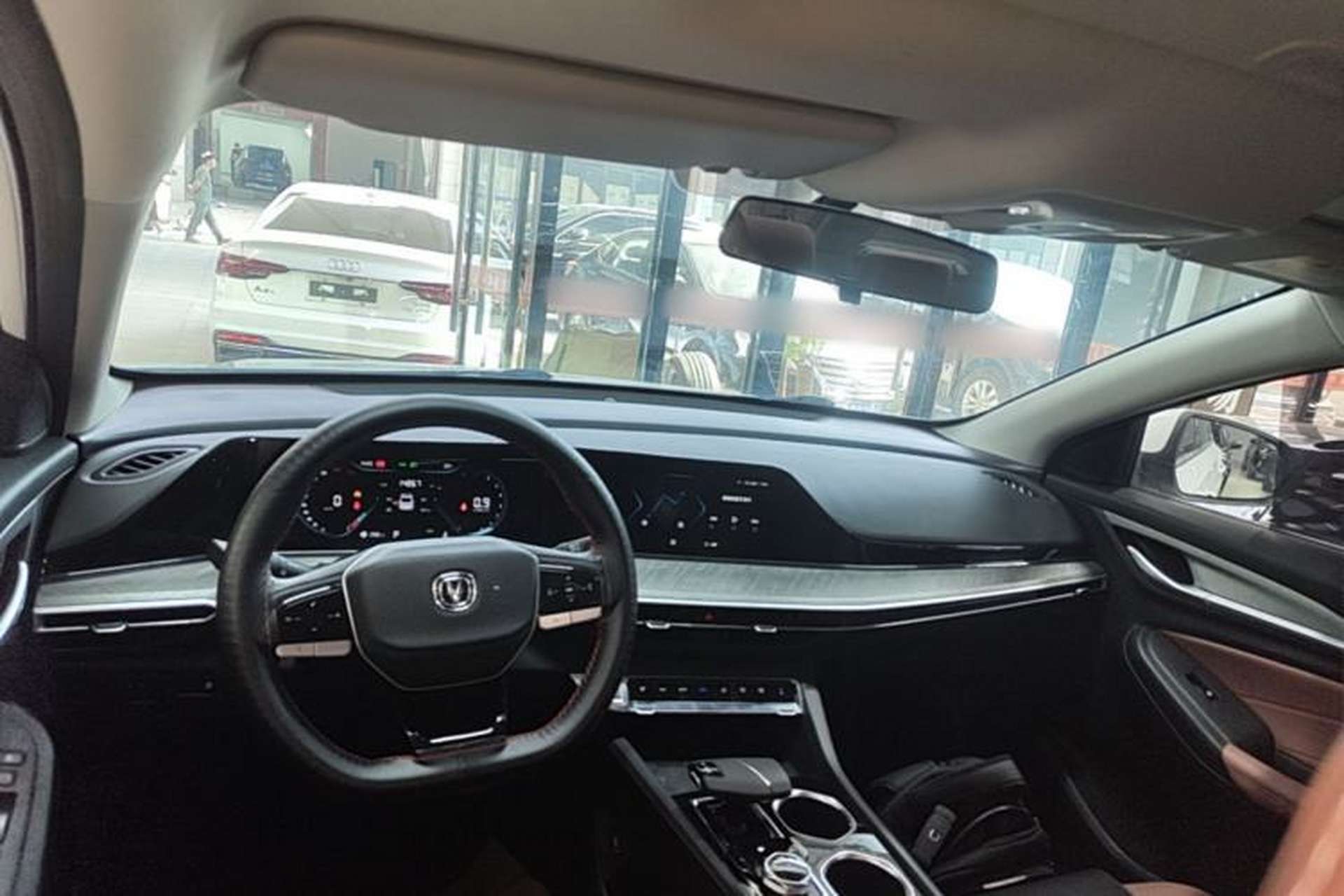 Used CHANGAN Eado 2022 PLUS Blue Whale NE 1.4T GDI DCT Prestige Edition Center Console