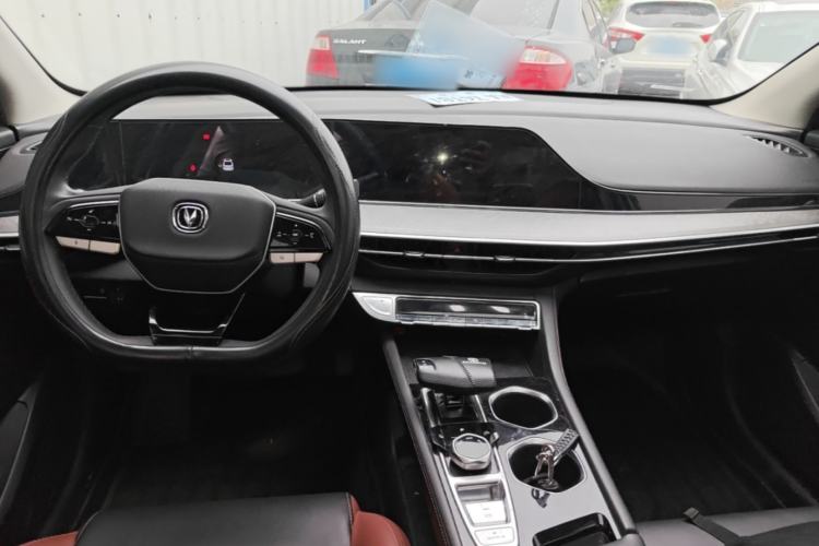 Used CHANGAN Eado 2022 PLUS Blue Whale NE 1.4T GDI DCT Prestige Edition Center Console