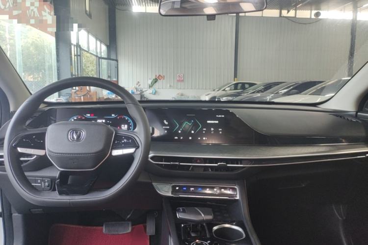 Used CHANGAN Eado 2022 PLUS Blue Whale NE 1.4T GDI DCT Prestige Edition Center Console