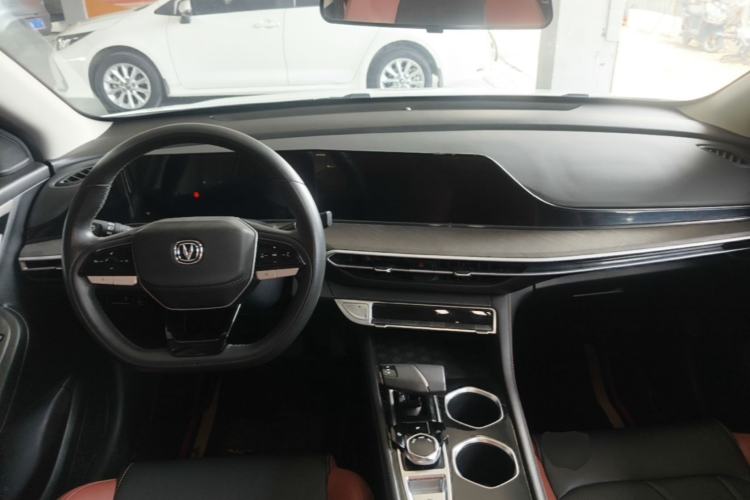 Used CHANGAN Eado 2022 PLUS Blue Whale NE 1.4T GDI DCT Prestige Edition Center Console
