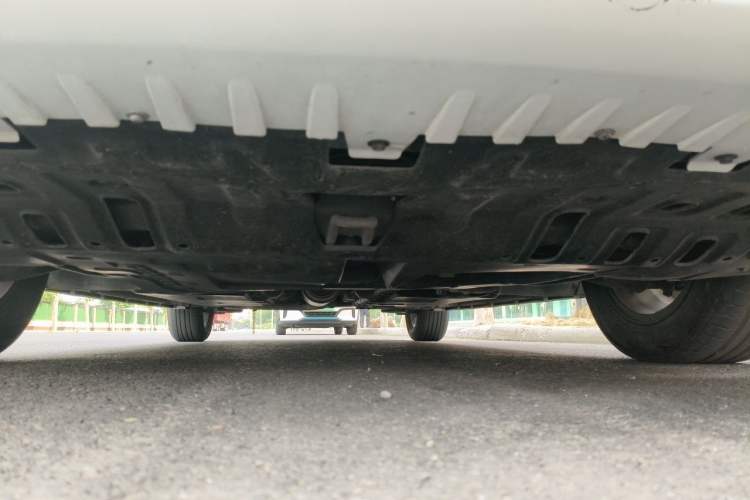 Used CHANGAN Eado 2022 PLUS Blue Whale NE 1.4T GDI DCT Prestige Edition Chassis Front