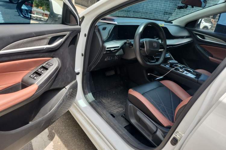 Used CHANGAN Eado 2022 PLUS Blue Whale NE 1.4T GDI DCT Prestige Edition Driver Seat