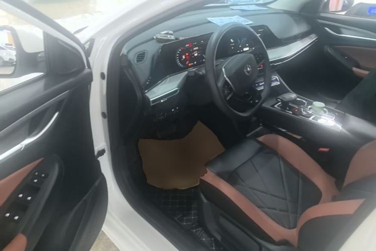 Used CHANGAN Eado 2022 PLUS Blue Whale NE 1.4T GDI DCT Prestige Edition Driver Seat