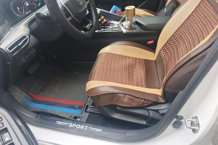 Used CHANGAN Eado 2022 PLUS 1.6L GDI CVT Elite Model Driver Seat