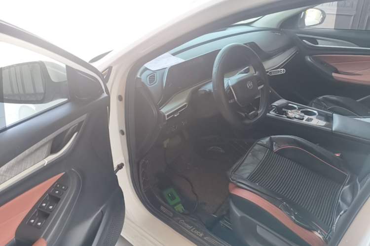 Used CHANGAN Eado 2022 PLUS Blue Whale NE 1.4T GDI DCT Prestige Edition Driver Seat