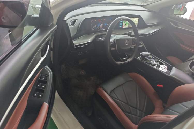 Used CHANGAN Eado 2022 PLUS Blue Whale NE 1.4T GDI DCT Flagship Edition Driver Seat