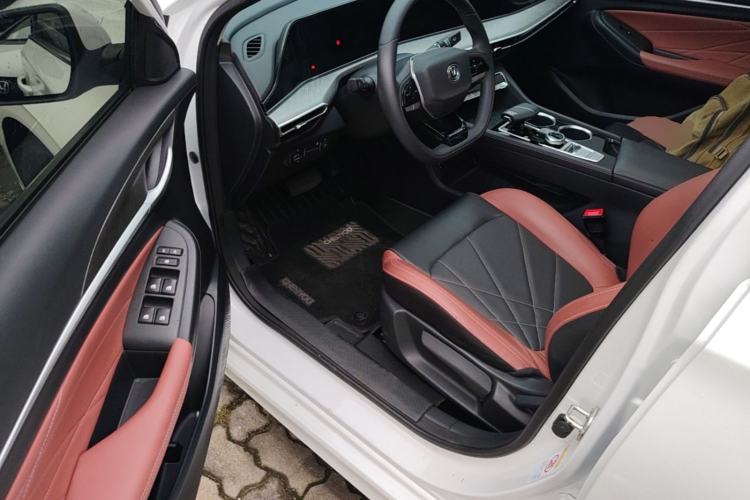 Used CHANGAN Eado 2022 PLUS Blue Whale NE 1.4T GDI DCT Prestige Edition Driver Seat