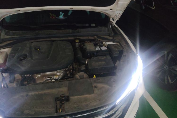 Used CHANGAN Eado 2022 PLUS 1.6L GDI CVT Luxury Model Engine Bay Left