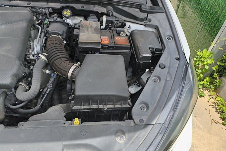 Used CHANGAN Eado 2022 PLUS Blue Whale NE 1.4T GDI DCT Flagship Edition Engine Bay Left
