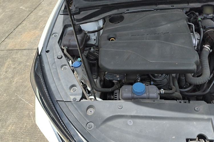 Used CHANGAN Eado 2022 PLUS Blue Whale NE 1.4T GDI DCT Flagship Edition Engine Bay Right