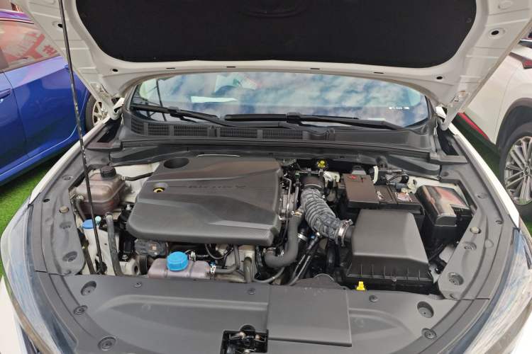 Used CHANGAN Eado 2022 PLUS Blue Whale NE 1.4T GDI DCT Prestige Edition Engine Bay