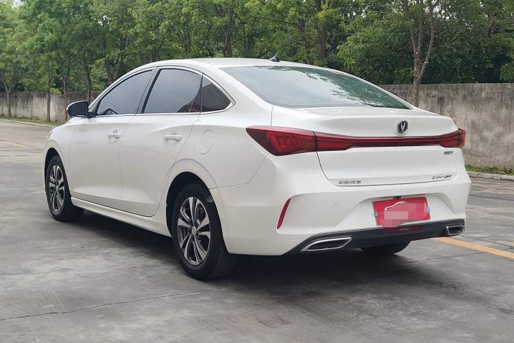Used CHANGAN Eado 2022 PLUS Blue Whale NE 1.4T GDI DCT Prestige Edition Exterior 3