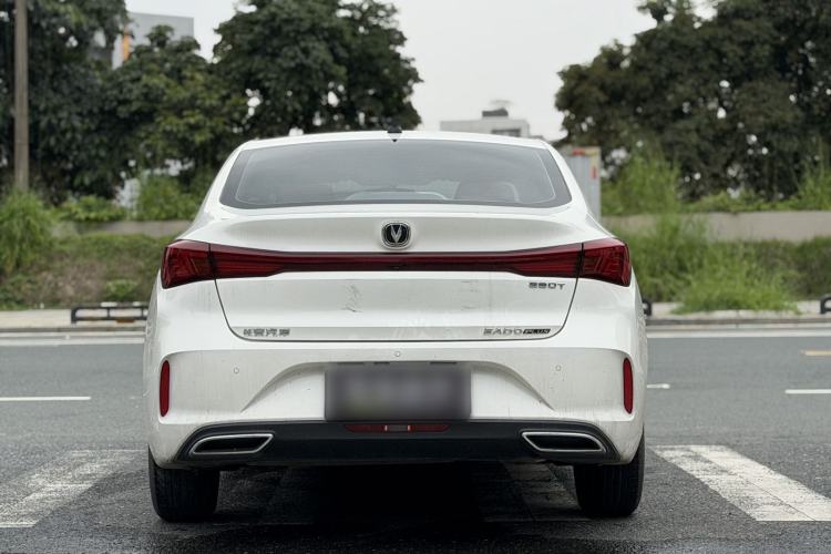 Used CHANGAN Eado 2022 PLUS Blue Whale NE 1.4T GDI DCT Prestige Edition Exterior 3