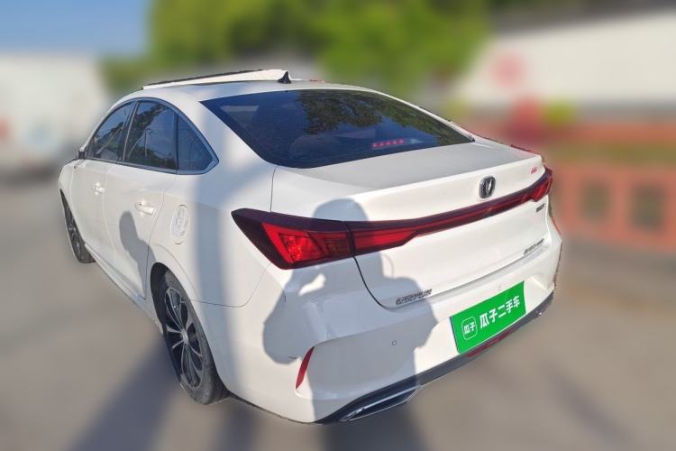 Used CHANGAN Eado 2022 PLUS Blue Whale NE 1.4T GDI DCT Flagship Edition Exterior 3