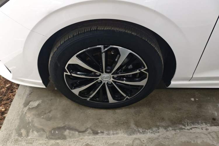 Used CHANGAN Eado 2022 PLUS Blue Whale NE 1.4T GDI DCT Flagship Edition Exterior 4
