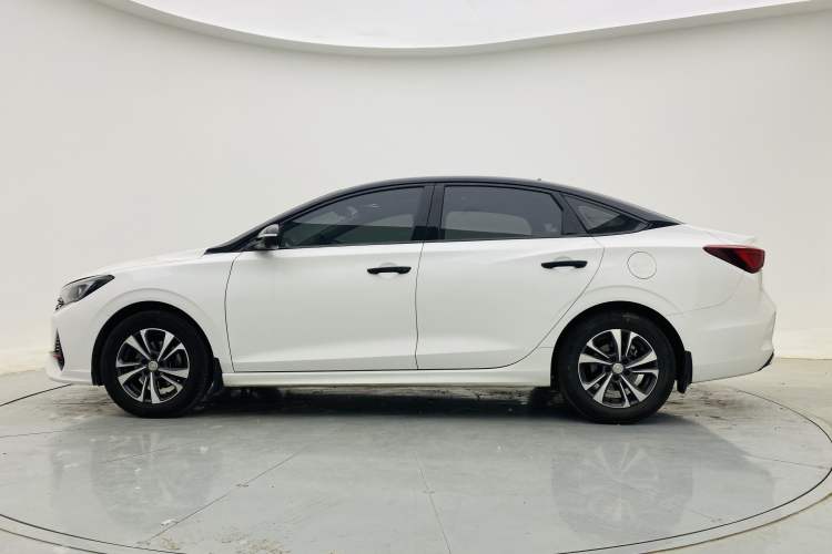 Used CHANGAN Eado 2022 PLUS Blue Whale NE 1.4T GDI DCT Prestige Edition Exterior 4