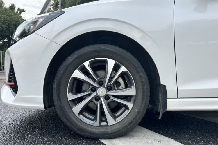 Used CHANGAN Eado 2022 PLUS Blue Whale NE 1.4T GDI DCT Prestige Edition Exterior 5