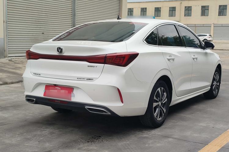 Used CHANGAN Eado 2022 PLUS Blue Whale NE 1.4T GDI DCT Prestige Edition Exterior 5