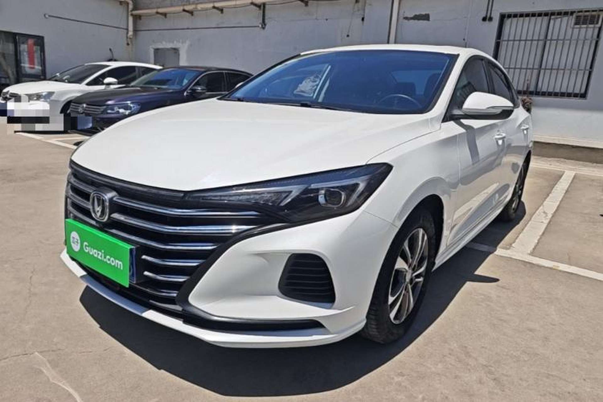 Used CHANGAN Eado 2022 PLUS 1.6L GDI Manual Luxury Model Front Left 45 Deg