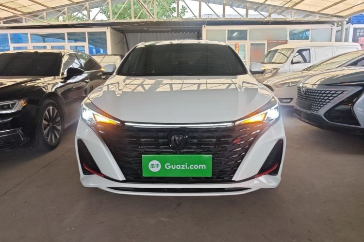 Used CHANGAN Eado 2022 PLUS Blue Whale NE 1.4T GDI DCT Prestige Edition Front